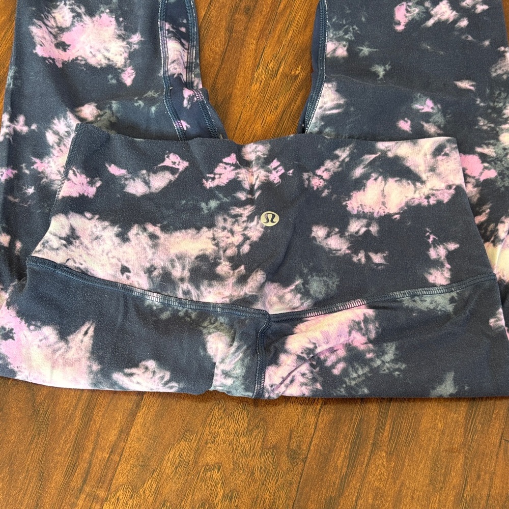 Lululemon Athletica Navy and Pink Tie-Dye Leggings - Picture 2 of 5